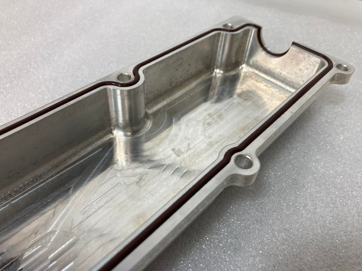 NISSAN Z32 300ZX Billet Baffled and Vented Valve Covers